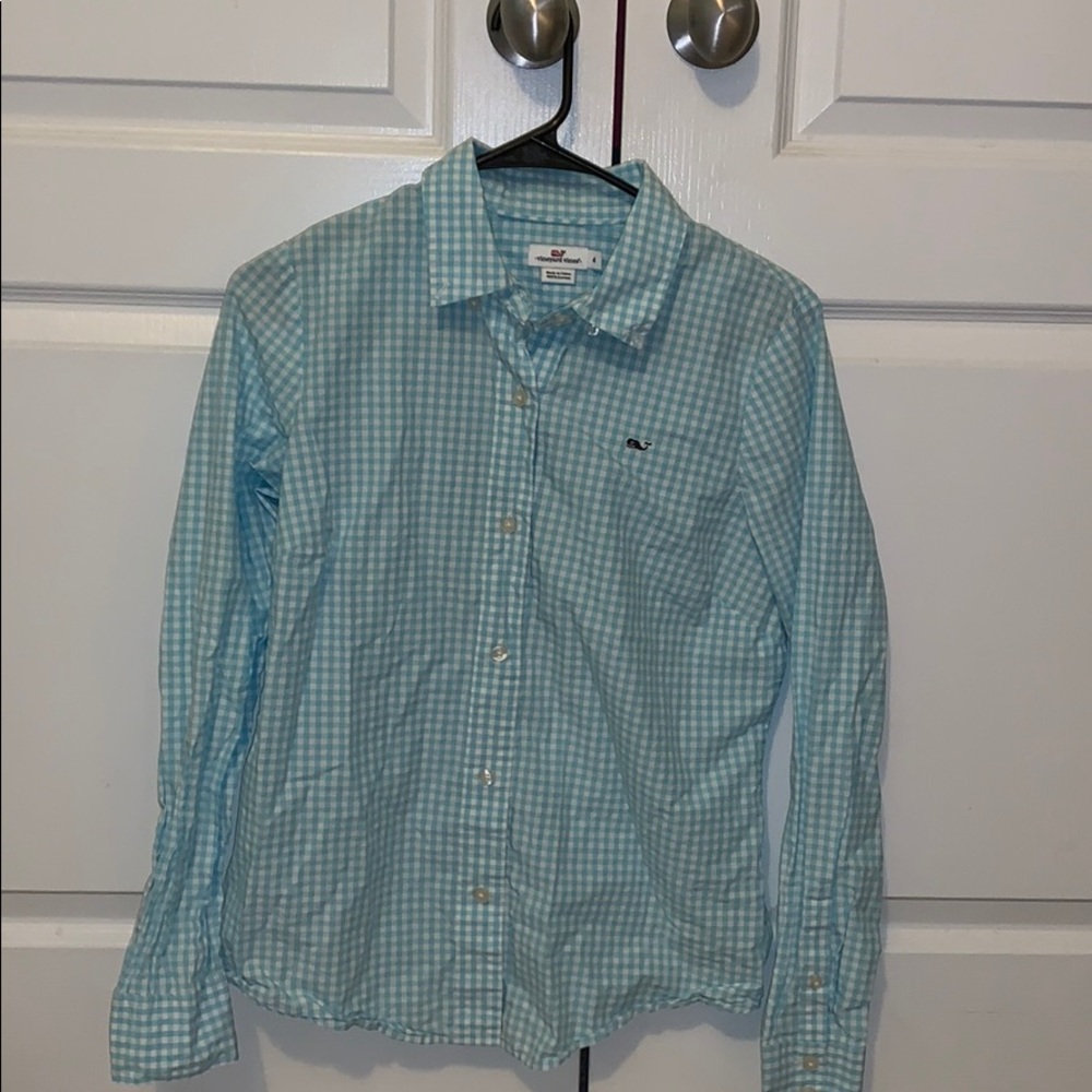 Women’s vineyard vines button down